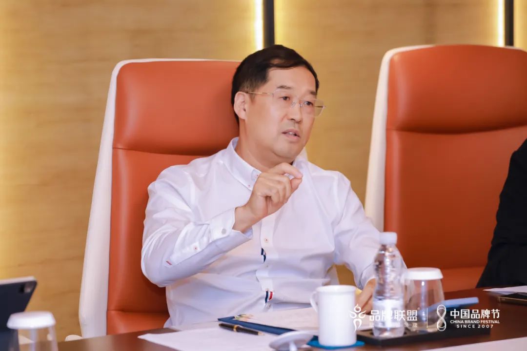 优发国际董事长李军赴昭通调查互换