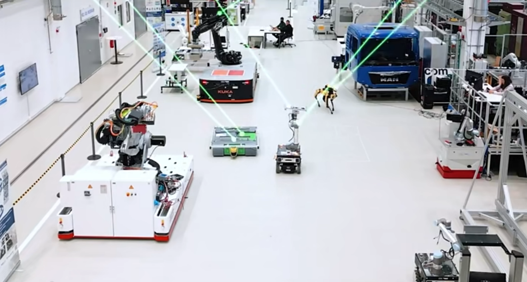 优发国际·虚拟动点赋能相助同伴解锁机械人一连空翻